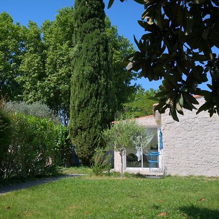 La Petite Maison De Lingling Mornas Exterior foto